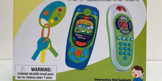 Toy 6 :: CLICK N’ PLAY TOY REMOTE SET